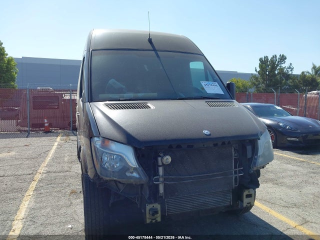 45178444 :رقم المزاد ، WDZPE8CC9F5970588 vin ، 2015 Mercedes-benz Sprinter 2500 High  Roof مزاد بيع