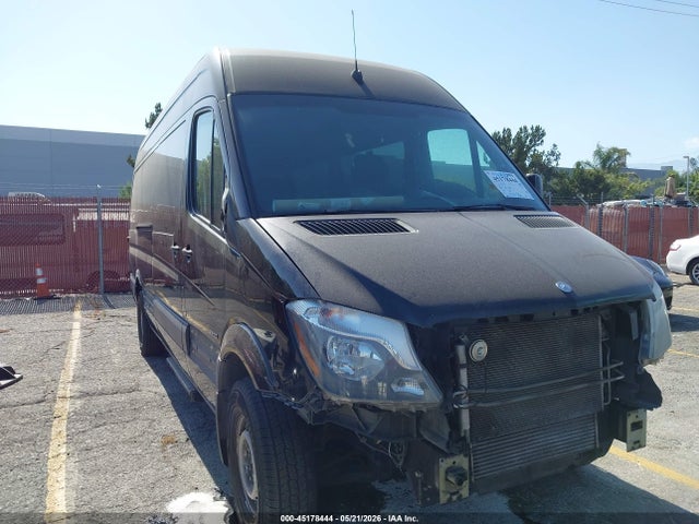 45178444 :رقم المزاد ، WDZPE8CC9F5970588 vin ، 2015 Mercedes-benz Sprinter 2500 High  Roof مزاد بيع