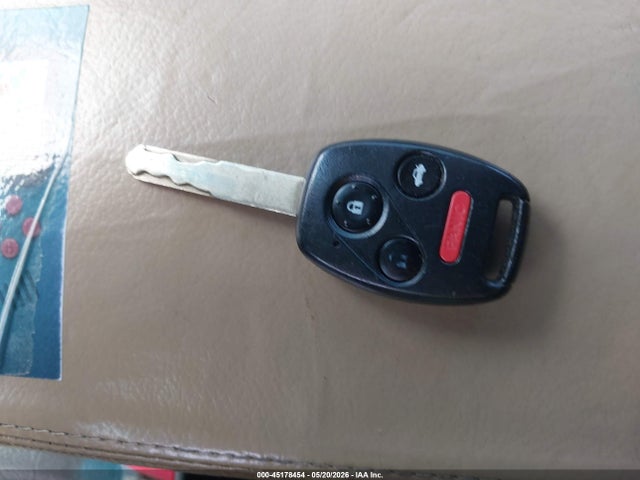 2004 Honda Accord 3.0 Ex მანქანა იყიდება აუქციონზე, vin: 1HGCM66534A104393, აუქციონის ნომერი: 45178454