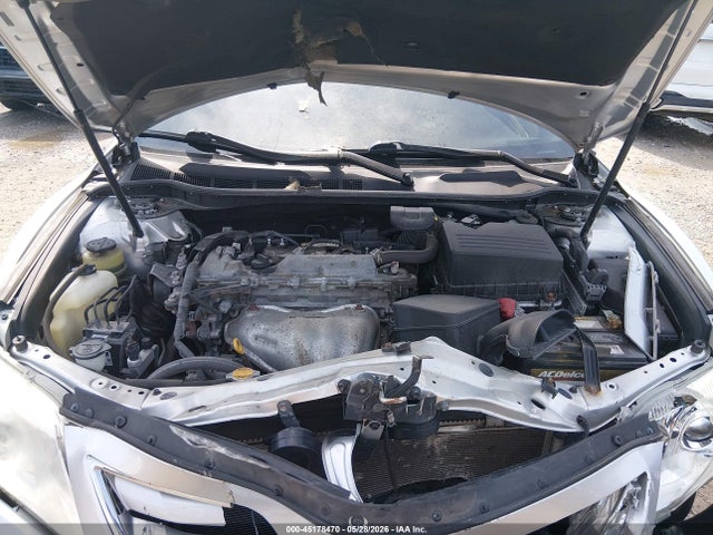 45178470 :رقم المزاد ، 4T4BF3EK7AR011429 vin ، 2010 Toyota Camry Le مزاد بيع