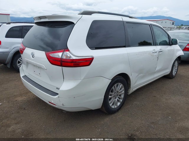 Toyota Sienna Xle 8 Passenger 2015 5TDYK3DC3FS576674 Image 4