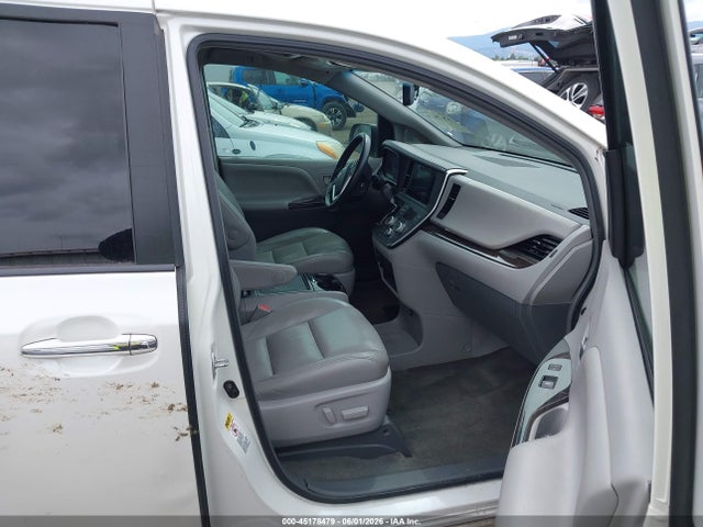 Toyota Sienna Xle 8 Passenger 2015 5TDYK3DC3FS576674 Image 5