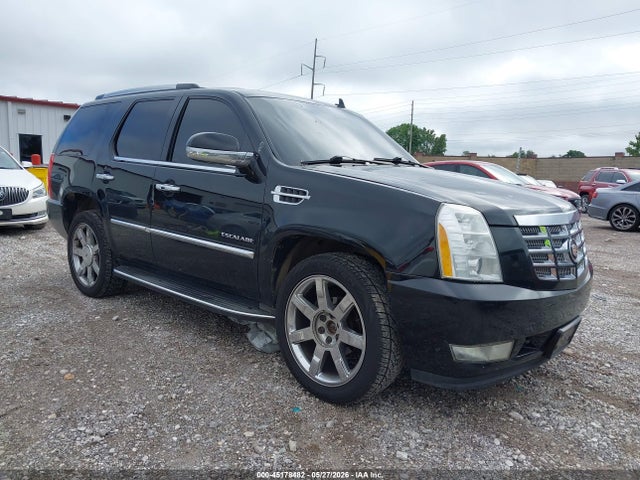 Продажа на аукционе авто 2012 Cadillac Escalade Luxury, vin: 1GYS4BEF4CR132758, номер лота: 45178482