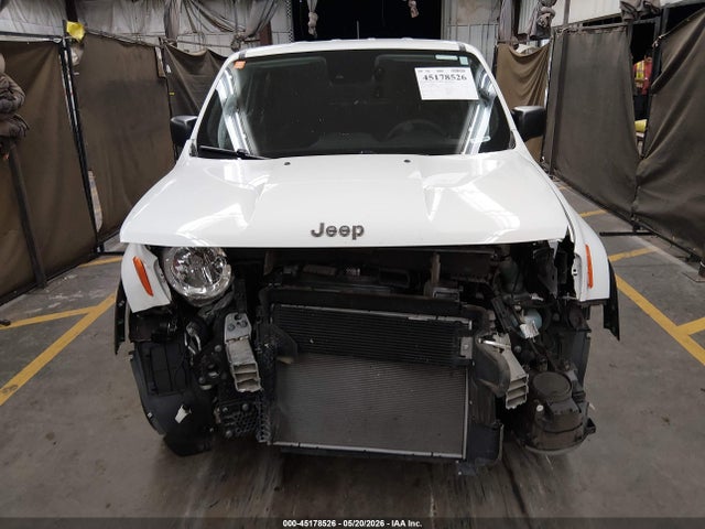 ZACNJDB11PPP13054 Jeep Renegade Latitude 4x4