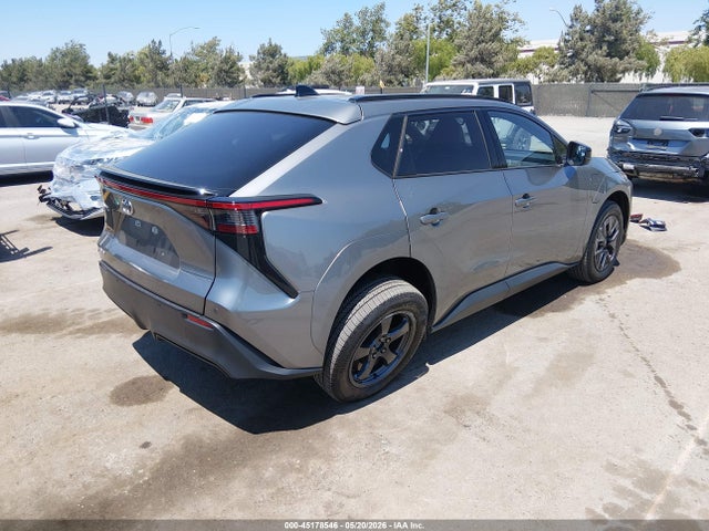 Toyota Bz Xle Plus 2026 JTMBCAEB3TA008933 Image 4