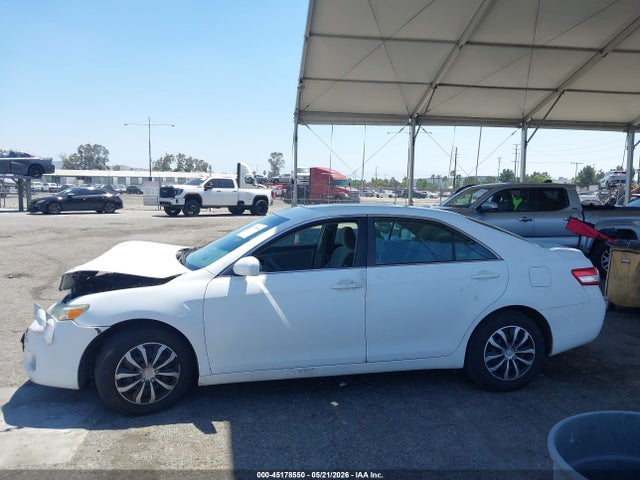 Продаж на аукціоні авто 2011 Toyota Camry Le, vin: 4T4BF3EK5BR214465, номер лоту: 45178550