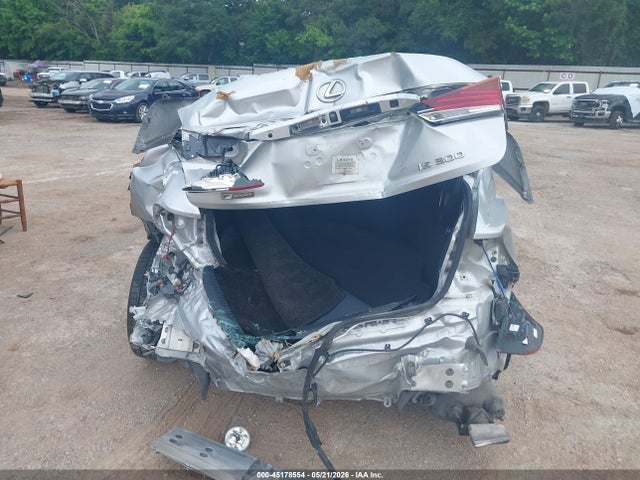 Auction sale of the 2018 Lexus Is 300, vin: JTHBA1D25J5072726, lot number: 45178554