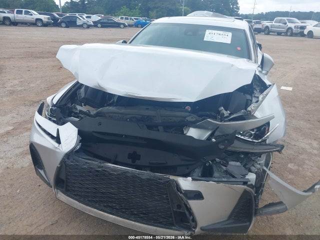 Auction sale of the 2018 Lexus Is 300, vin: JTHBA1D25J5072726, lot number: 45178554