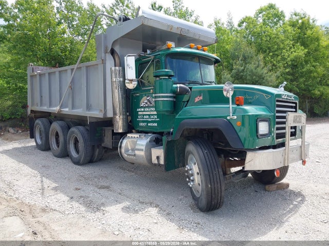 45178559 :رقم المزاد ، 1M2P267C4SM023994 vin ، 1995 Mack 600 Rd600 مزاد بيع