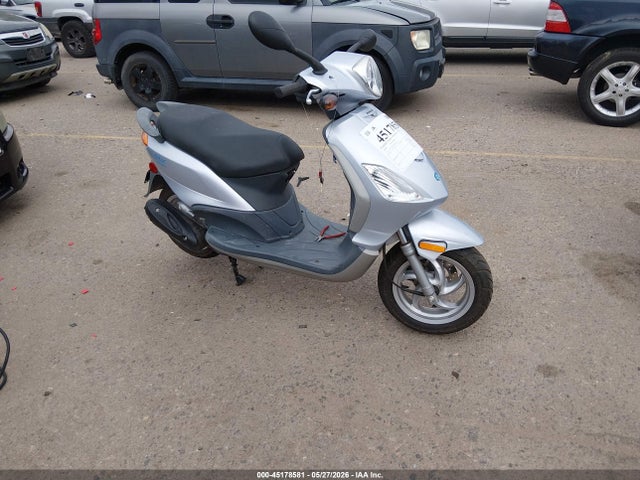 Aukcja sprzedaży 2008 Piaggio Fly 50, vin: ZAPC446B184000318, numer aukcji: 45178581