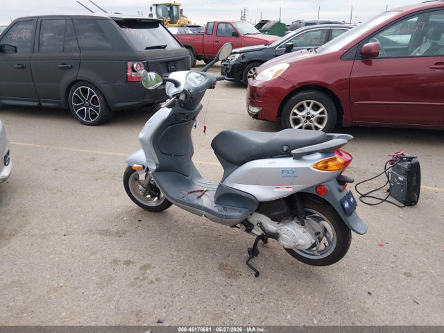 Aukcja sprzedaży 2008 Piaggio Fly 50, vin: ZAPC446B184000318, numer aukcji: 45178581