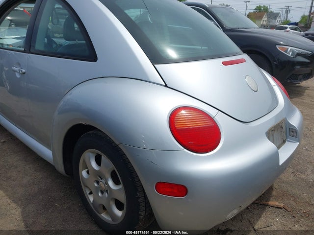 Продаж на аукціоні авто 2002 Volkswagen New Beetle Gls, vin: 3VWCB21C62M442421, номер лоту: 45178591