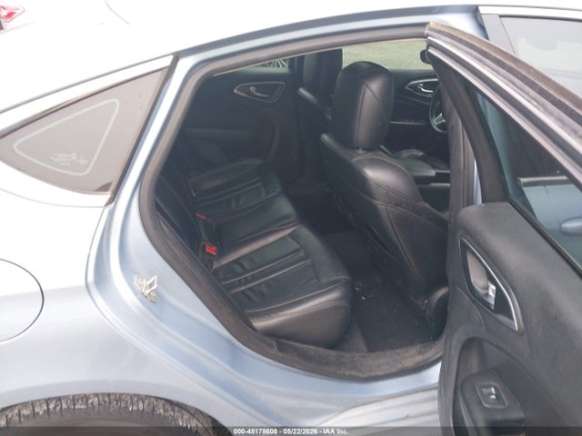 45178600 :رقم المزاد ، 1C3CCCCB2FN612672 vin ، 2015 Chrysler 200 C مزاد بيع
