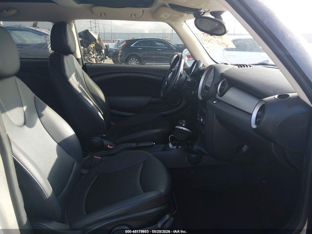 Продаж на аукціоні авто 2012 Mini Cooper Clubman, vin: WMWZF3C5XCT489215, номер лоту: 45178603