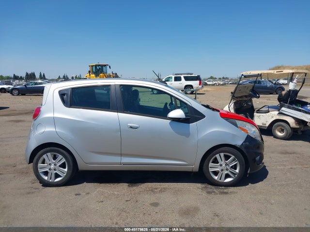 Chevrolet Spark 1lt Cvt 2015 KL8CD6S99FC719599 Image 13
