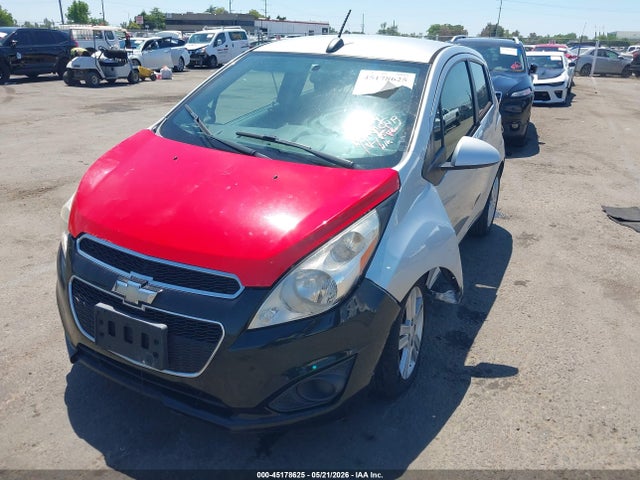 Chevrolet Spark 1lt Cvt 2015 KL8CD6S99FC719599 Image 2