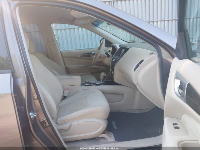 Продажа на аукционе авто 2014 Nissan Pathfinder S, vin: 5N1AR2MMXEC634128, номер лота: 45178629