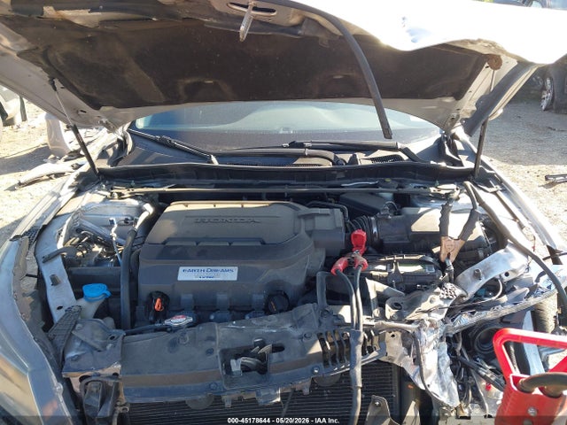 Продажа на аукционе авто 2015 Honda Accord Ex-l V-6, vin: 1HGCR3F86FA017407, номер лота: 45178644