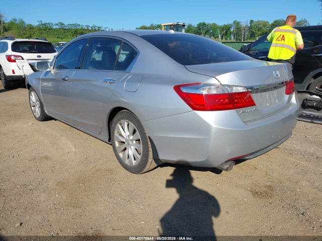 Продажа на аукционе авто 2015 Honda Accord Ex-l V-6, vin: 1HGCR3F86FA017407, номер лота: 45178644