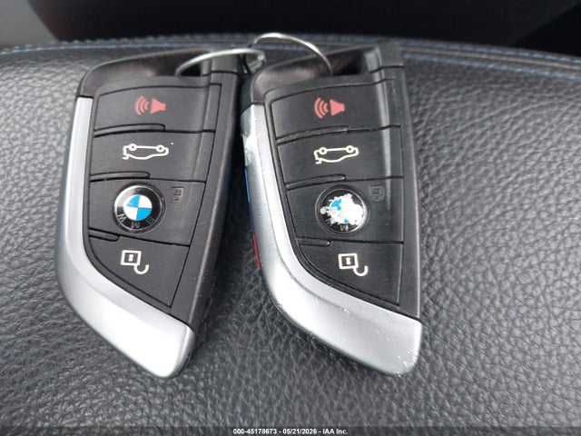 Продаж на аукціоні авто 2017 Bmw X1 Sdrive28i, vin: WBXHU7C35H5H35647, номер лоту: 45178673