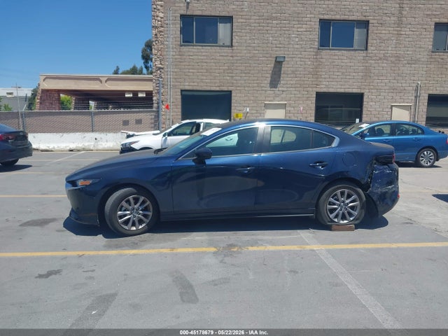 Mazda Mazda3 2.5 S 2022 3MZBPAAL8NM301863 Image 15