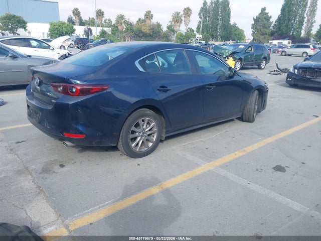 Mazda Mazda3 2.5 S 2022 3MZBPAAL8NM301863 Image 4