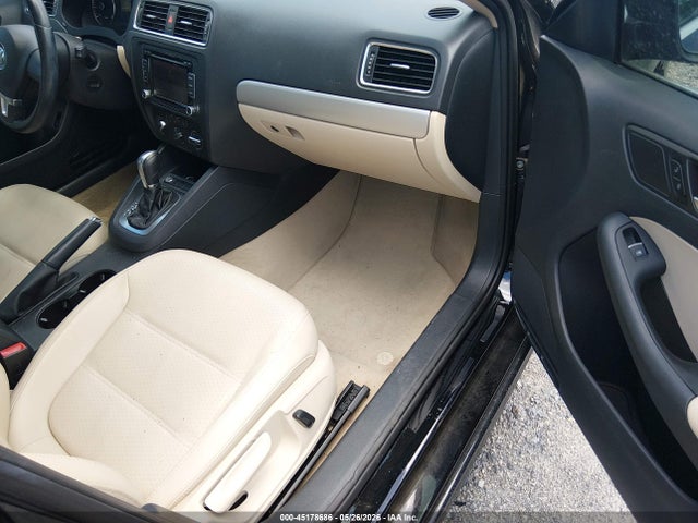 Продаж на аукціоні авто 2014 Volkswagen Jetta 1.8t Se, vin: 3VWD07AJ9EM379308, номер лоту: 45178686
