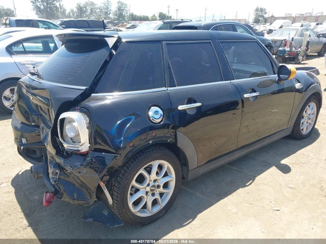 Mini Hardtop Cooper S 2015 WMWXU3C55F2B66572 Image 4