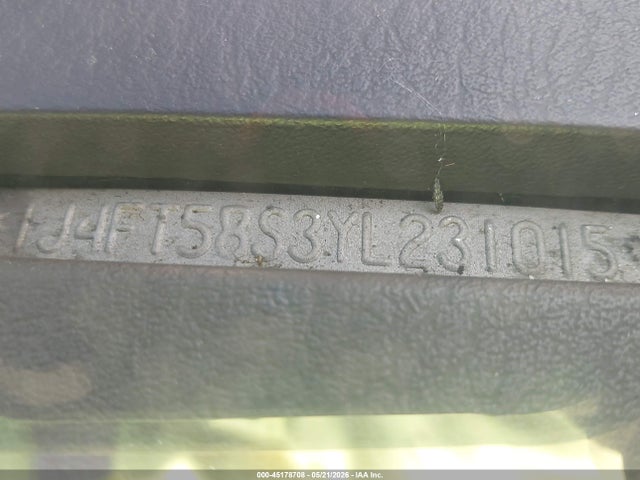 2000 Jeep Cherokee Classic მანქანა იყიდება აუქციონზე, vin: 1J4FT58S3YL231015, აუქციონის ნომერი: 45178708