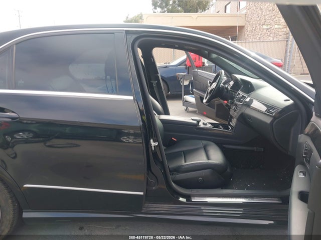 45178728 :رقم المزاد ، WDDHF5GB9BA333001 vin ، 2011 Mercedes-benz E 350 مزاد بيع