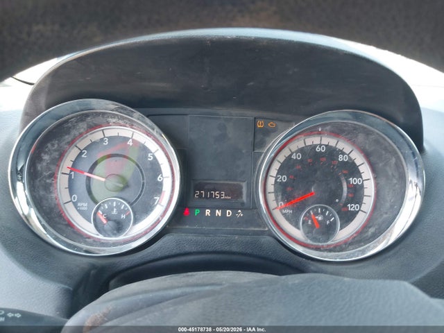 2C4RDGBG7ER380742 Dodge Grand Caravan Se