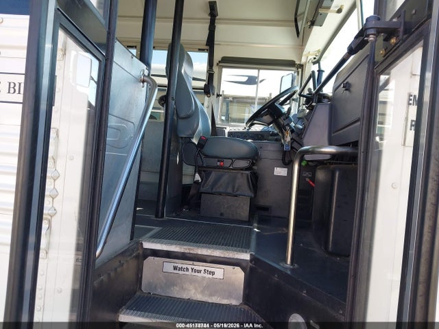Blue Bird School Bus / Transit Bus 2015 1BAKGCPA8FF310028 Image 5