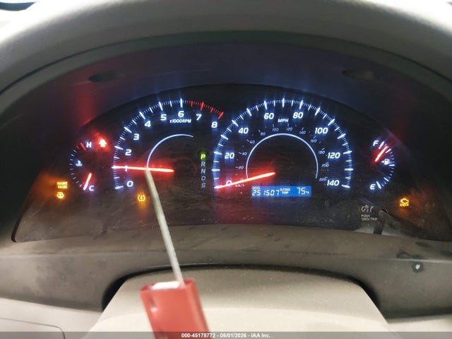 45178772 :رقم المزاد ، 4T1BF3EK1AU108135 vin ، 2010 Toyota Camry Le مزاد بيع