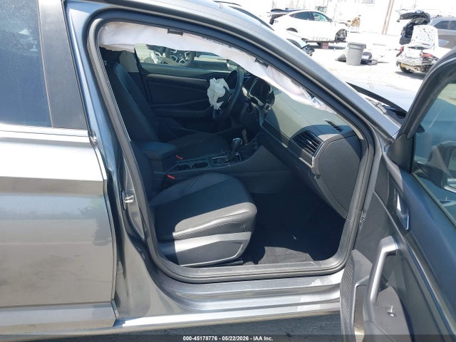 2020 Volkswagen Jetta 1.4t Sel მანქანა იყიდება აუქციონზე, vin: 3VWEB7BU1LM059470, აუქციონის ნომერი: 45178776