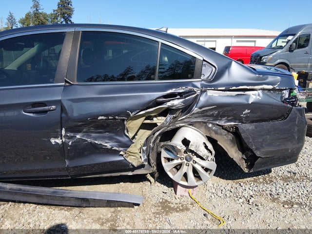 2017 Subaru Legacy 2.5i Premium მანქანა იყიდება აუქციონზე, vin: 4S3BNAC62H3047086, აუქციონის ნომერი: 45178789