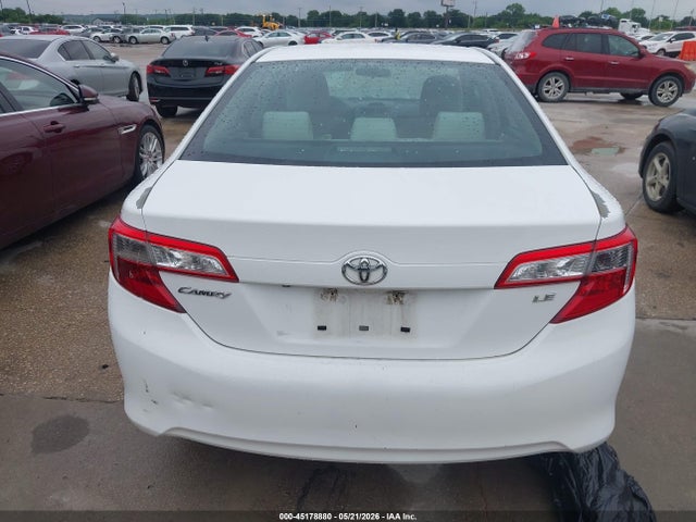 45178880 :رقم المزاد ، 4T4BF1FK6ER410728 vin ، 2014 Toyota Camry Le مزاد بيع