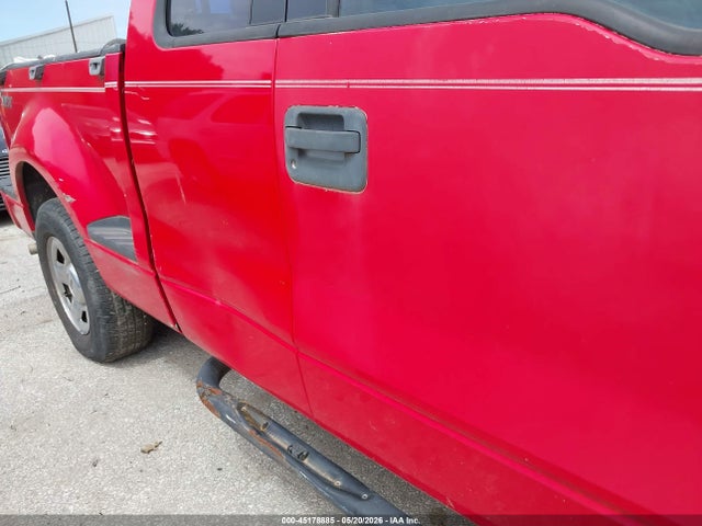 45178885 :رقم المزاد ، 1FTRX02W95KE27421 vin ، 2005 Ford F-150 Stx/xlt مزاد بيع