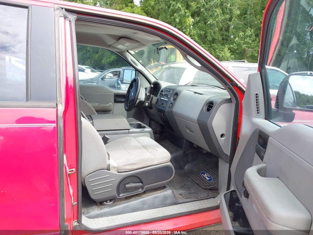 45178885 :رقم المزاد ، 1FTRX02W95KE27421 vin ، 2005 Ford F-150 Stx/xlt مزاد بيع