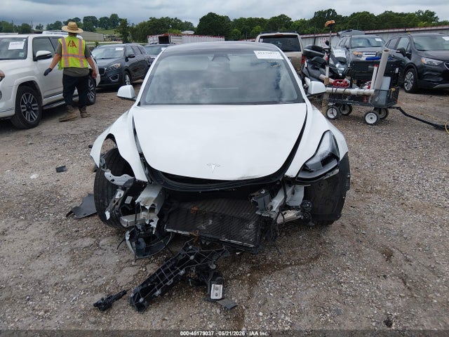 Продажа на аукционе авто 2023 Tesla Model 3 Rear-wheel Drive, vin: 5YJ3E1EA0PF641781, номер лота: 45179037