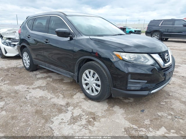 Nissan ROGUE S 2017 5N1AT2MT1HC802820 Image 1