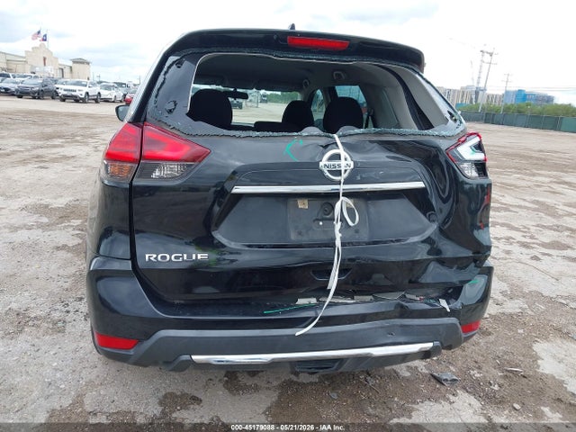Nissan ROGUE S 2017 5N1AT2MT1HC802820 Image 17
