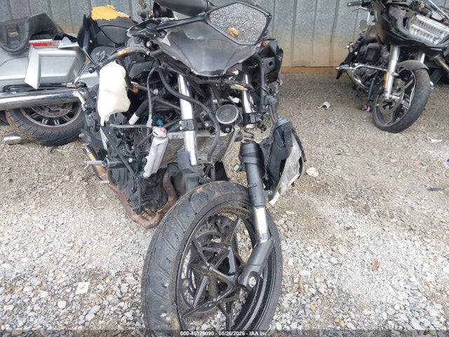 45179090 :رقم المزاد ، JKAEXKH19JDA08261 vin ، 2018 Kawasaki Ex400 مزاد بيع