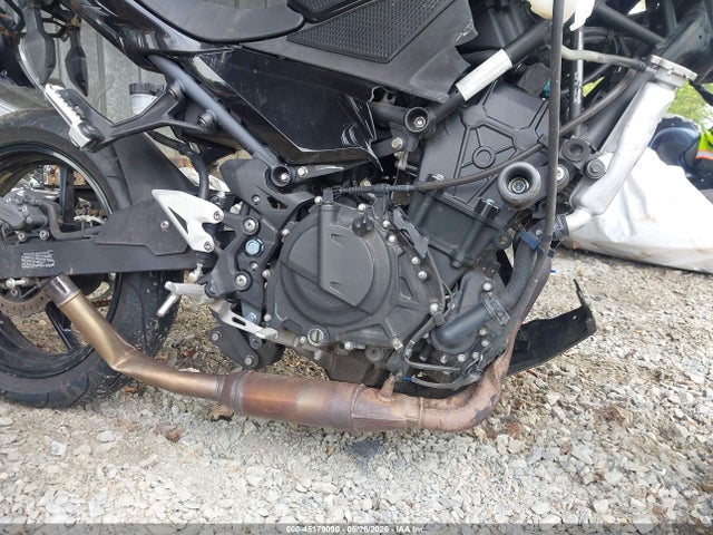 45179090 :رقم المزاد ، JKAEXKH19JDA08261 vin ، 2018 Kawasaki Ex400 مزاد بيع