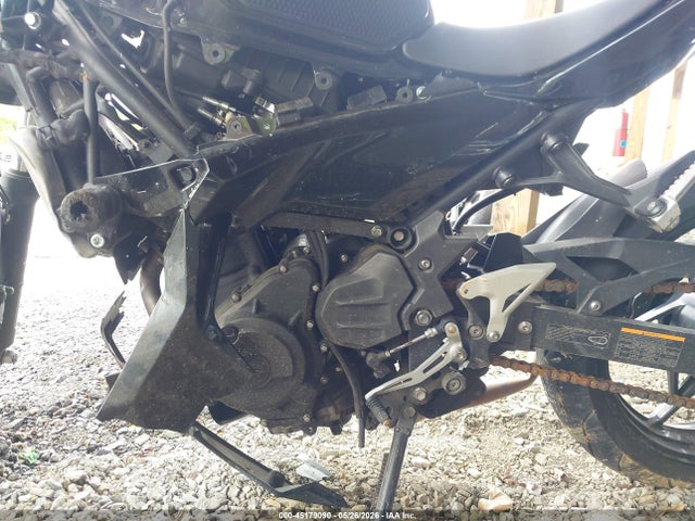 45179090 :رقم المزاد ، JKAEXKH19JDA08261 vin ، 2018 Kawasaki Ex400 مزاد بيع