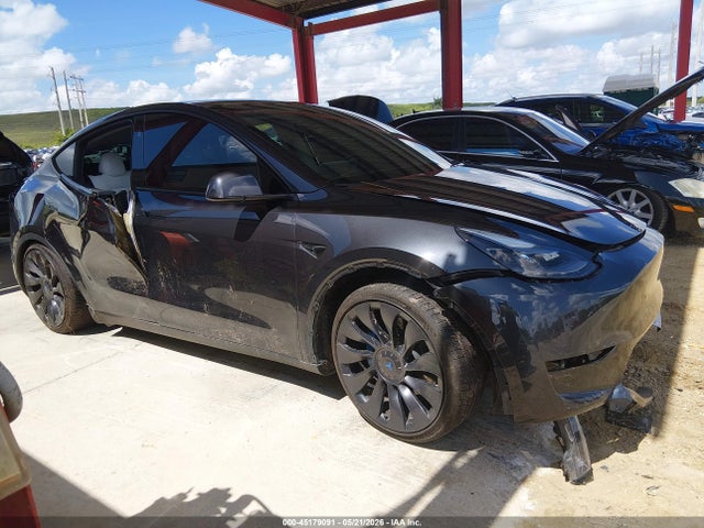 Продажа на аукционе авто 2024 Tesla Model Y Performance Dual Motor All-wheel Drive, vin: 7SAYGDEF4RF029389, номер лота: 45179091