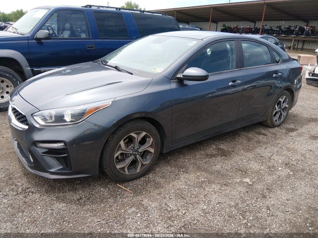2019 Kia Forte Lxs მანქანა იყიდება აუქციონზე, vin: 3KPF24AD8KE078520, აუქციონის ნომერი: 45179094