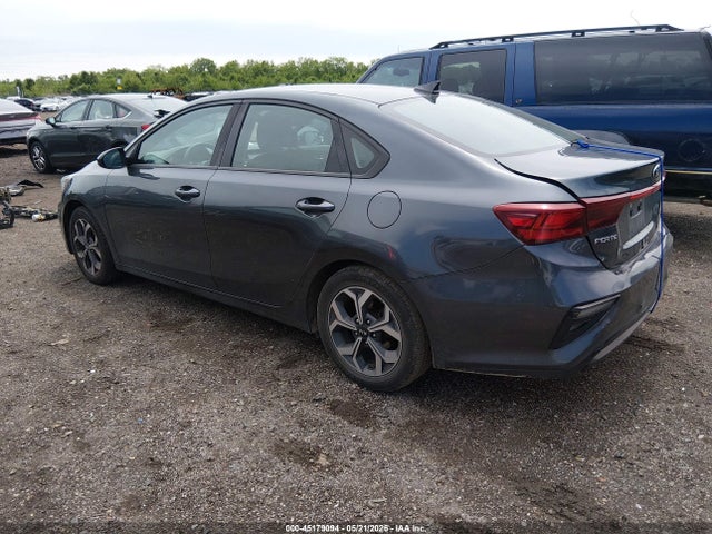 2019 Kia Forte Lxs მანქანა იყიდება აუქციონზე, vin: 3KPF24AD8KE078520, აუქციონის ნომერი: 45179094