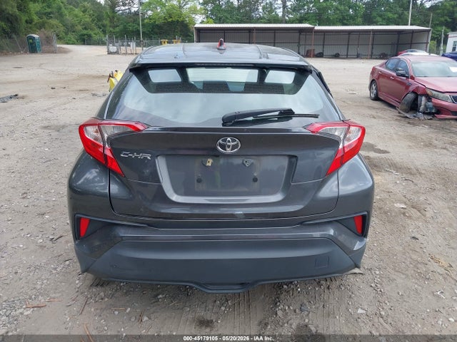NMTKHMBX8MR136350 Toyota C-HR XLE