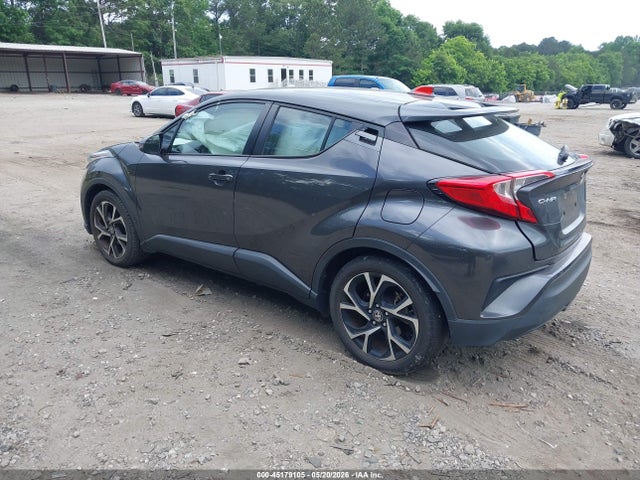 NMTKHMBX8MR136350 Toyota C-HR XLE
