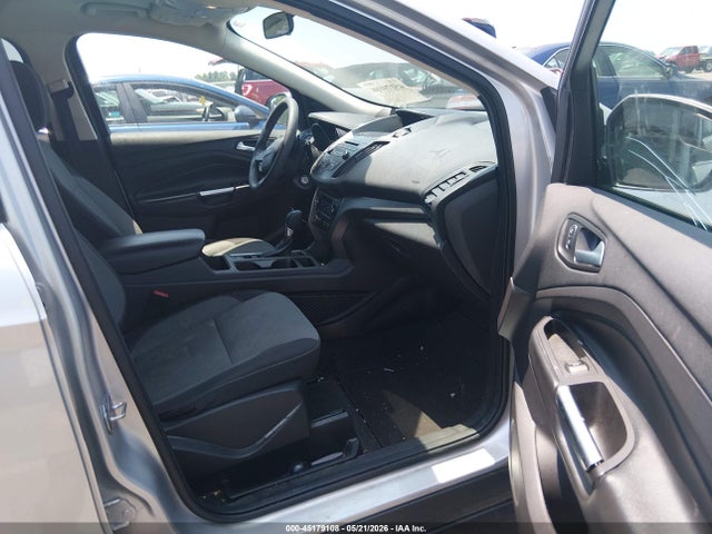 45179108 :رقم المزاد ، 1FMCU0GD2HUC59549 vin ، 2017 Ford Escape Se مزاد بيع